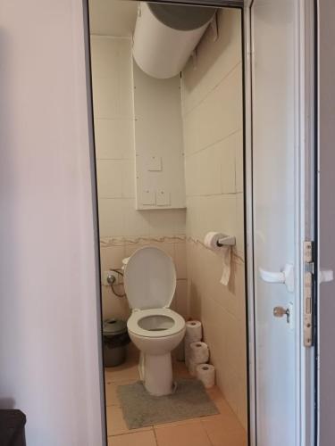 upstairs wc